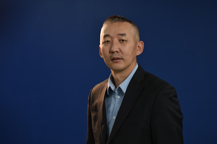 Portrettfoto av Bayarmagnai Bayardalai, generalsekretær for Bibelselskapet i Mongolia.