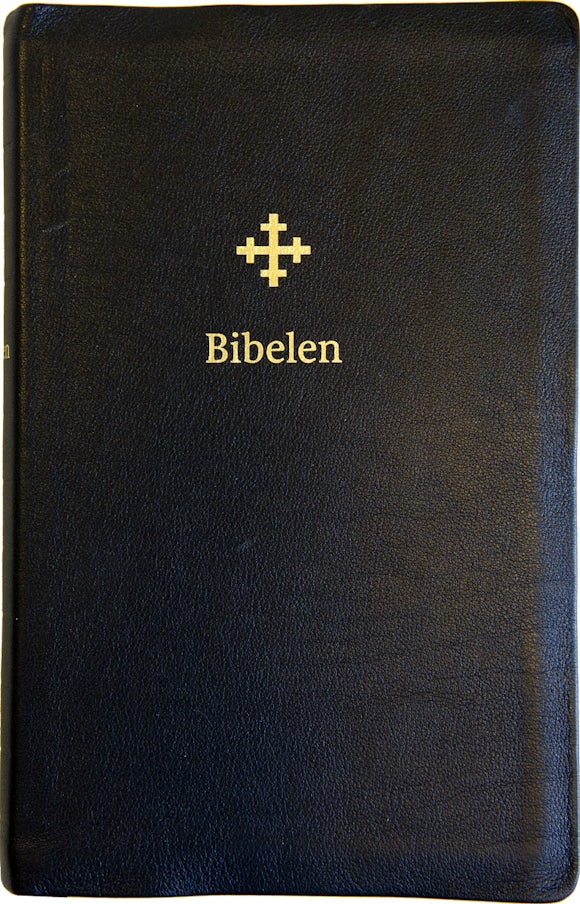 Bibel 2011, stor utgave i sort skinn