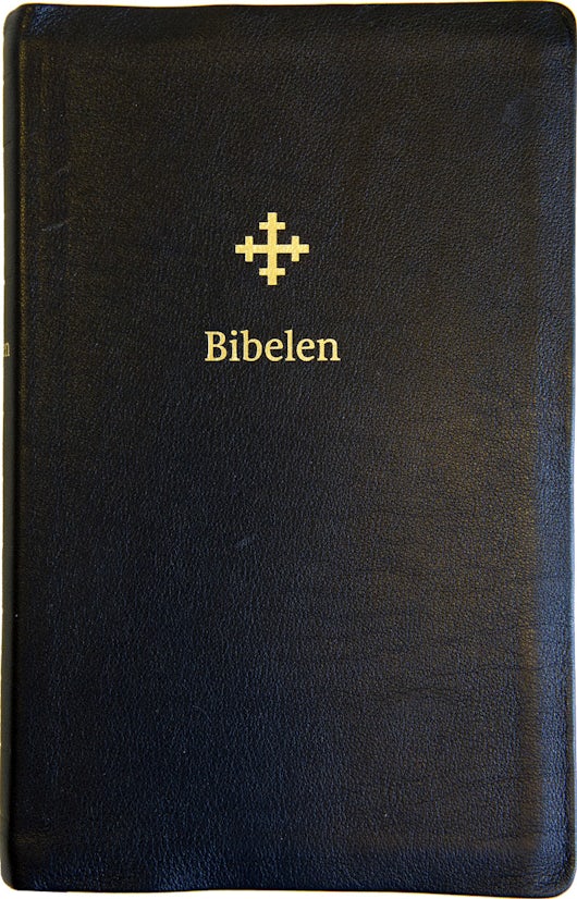 Bibel 2011, stor utgåve i svart skinn